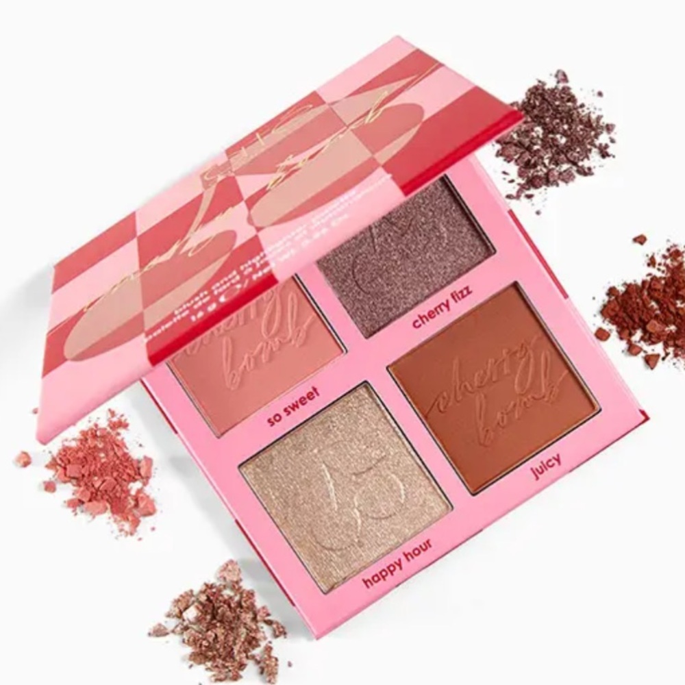 CIATÉ LONDON Cherry Bomb Blush and Highlighter Palette in Light Medium